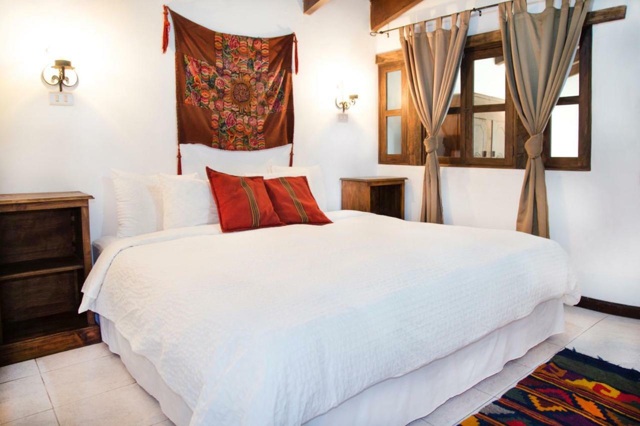 Villas Santa Ana Antigua Luaran gambar